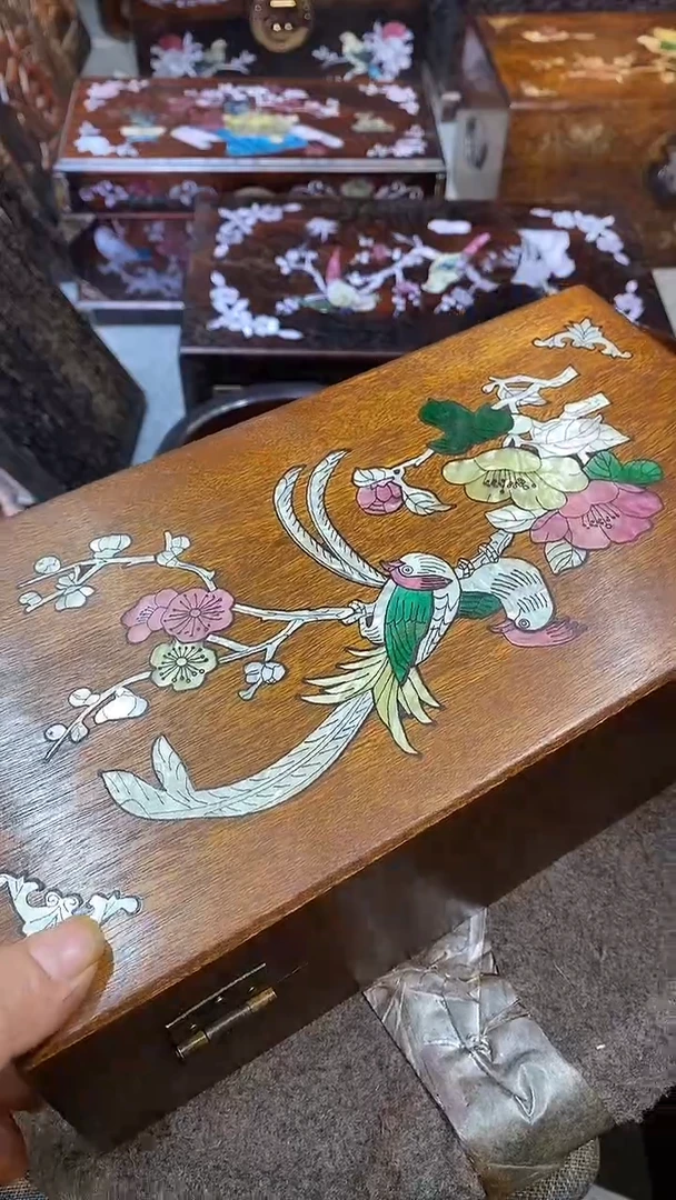 木木雕款用****0大盒子一个