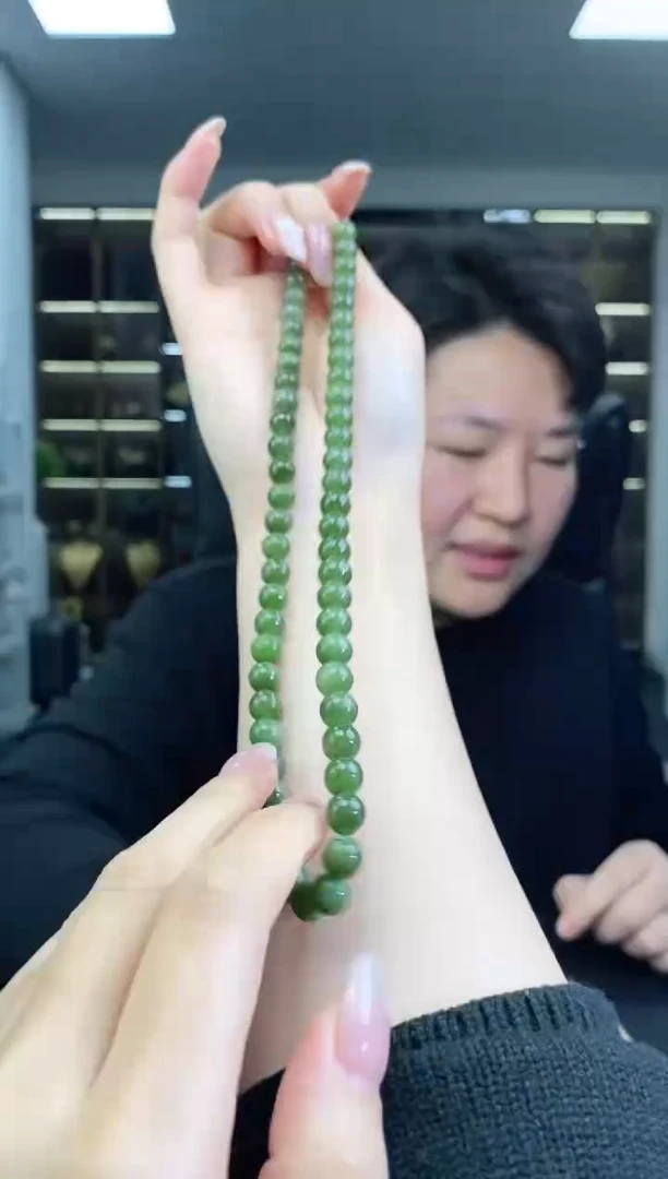 颈饰未镶嵌和田玉3