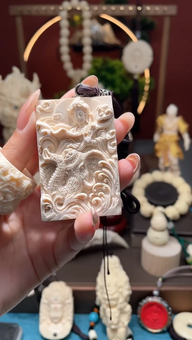 【闪购商品】菩提根/象牙果吊坠【重工版】普贤