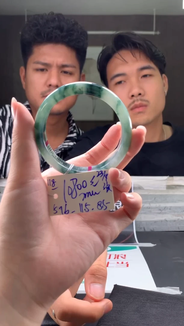 未镶嵌手镯翡翠m****y翡翠手镯 下单联系小耳机#118