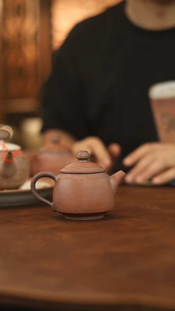 瓷片正把壶正把壶