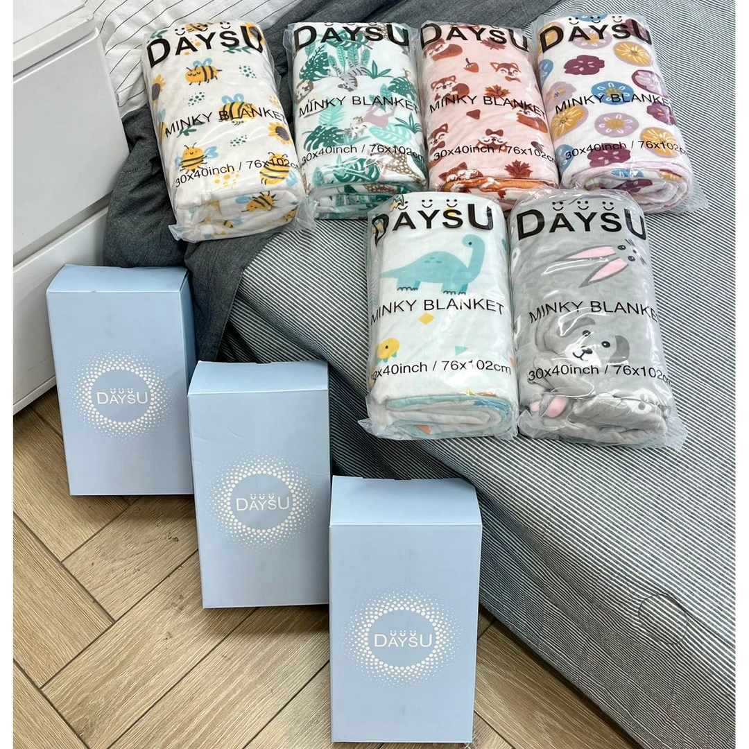 豆豆午睡毯舒适实用适合宝宝休息