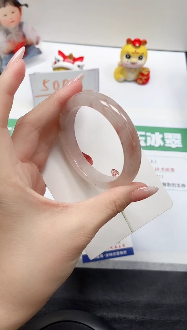 【闪购商品】石英质玉手镯未镶嵌58-56