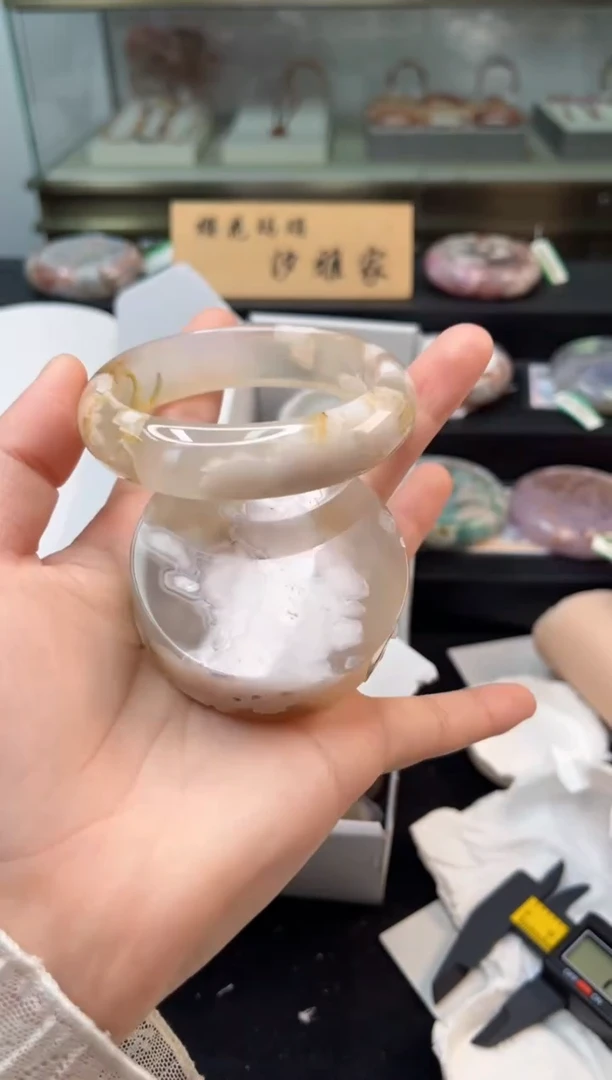 未镶嵌手镯石英质玉59圈口（赠品镯心）368742