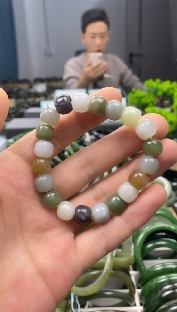 未镶嵌手镯和田玉10mm