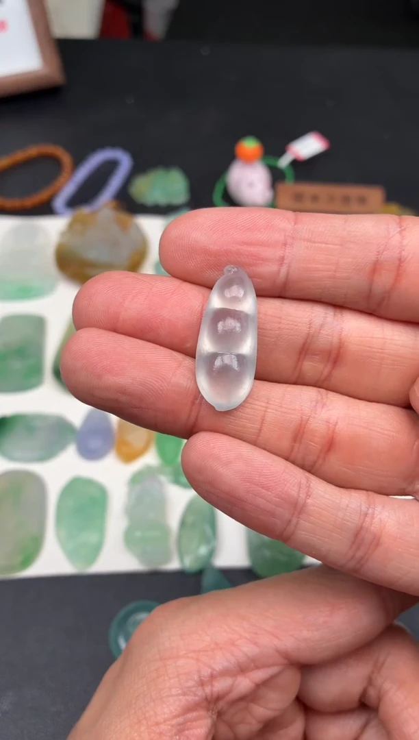 未镶嵌定制翡翠翡翠