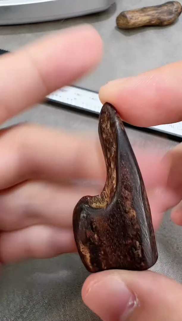 沉香吊坠文莱107号多样性发一