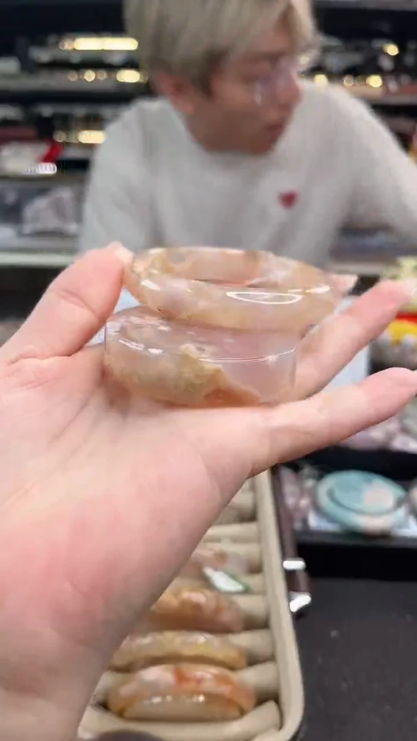 未镶嵌手镯石英质玉55圈口 （赠品镯心）3886551