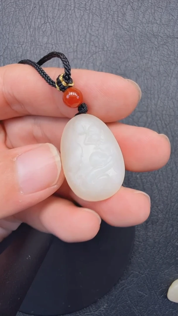和田玉未镶嵌吊坠(不含链)553猴