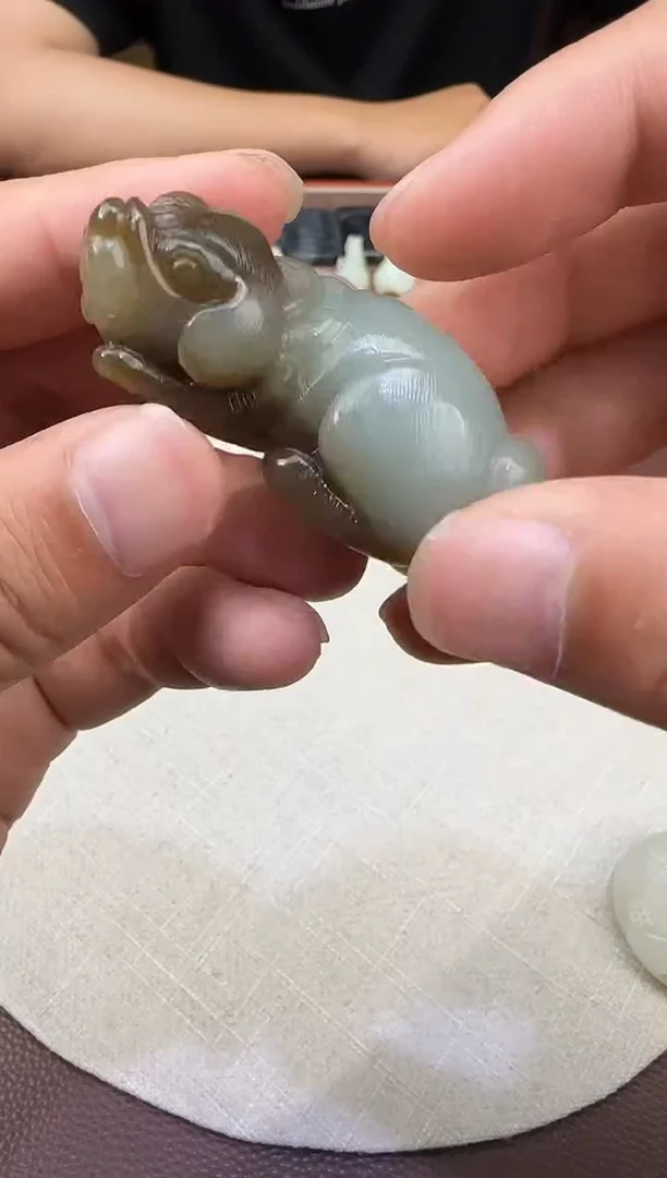 和田玉未镶嵌吊坠(不含链)【陆602】55 9031