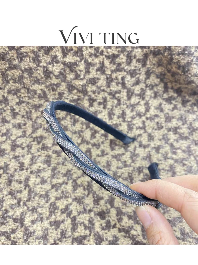 【VIVI·TING】婷姐推荐时尚轻奢设计款细麻花窄边镶钻发箍