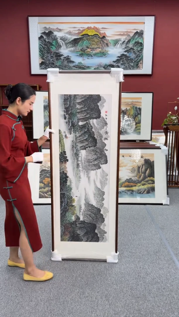 国画手绘 春山富水 172*62