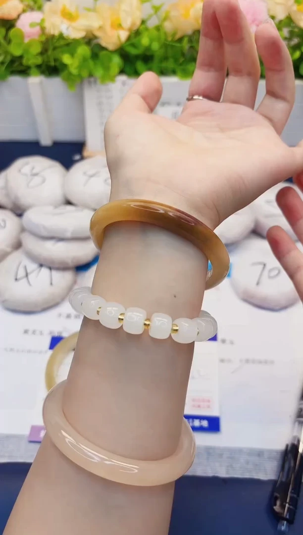 石英质玉手镯未镶嵌300-财气镯-圈口53