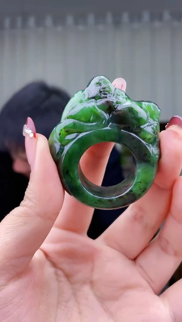 【闪购商品】和田玉挂件未镶嵌拍一发一，多样性发货！