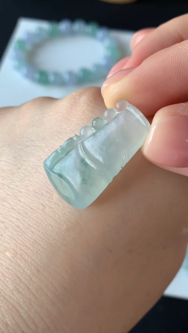 定制翡翠未镶嵌0130625066