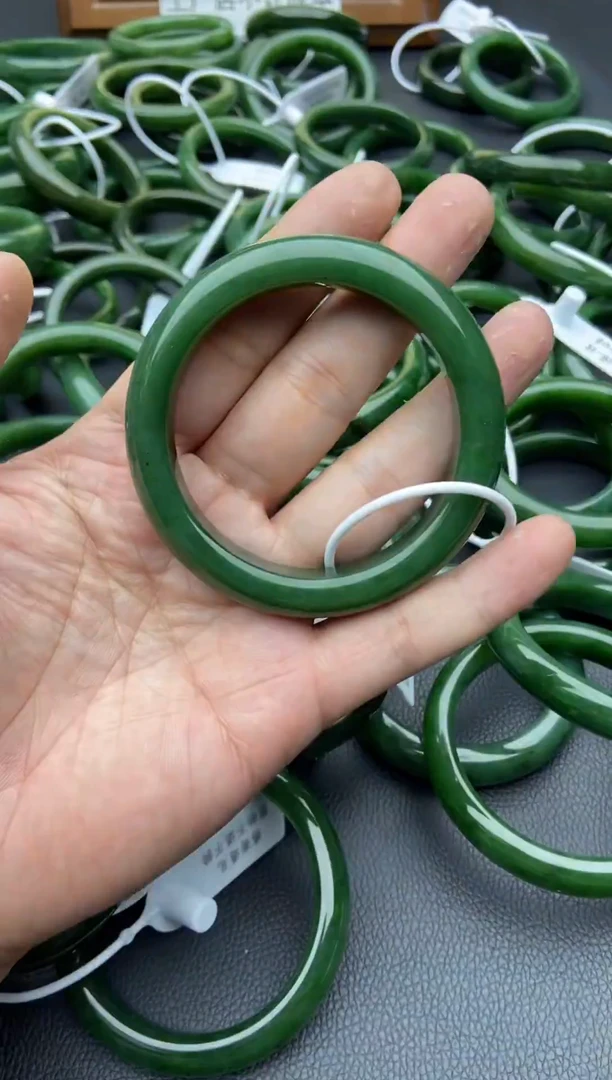 未镶嵌手镯和田玉（碧玉）22-57