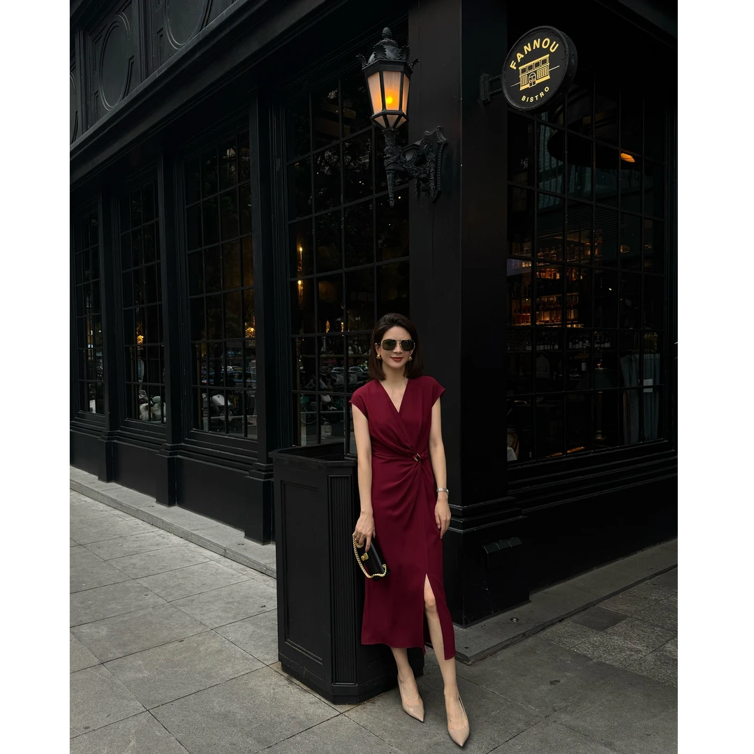 ANGELIAORIGINAL醋酸显瘦25年新款夏季V领收腰气质连衣裙#293