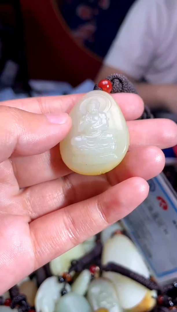 和田玉未镶嵌挂件1