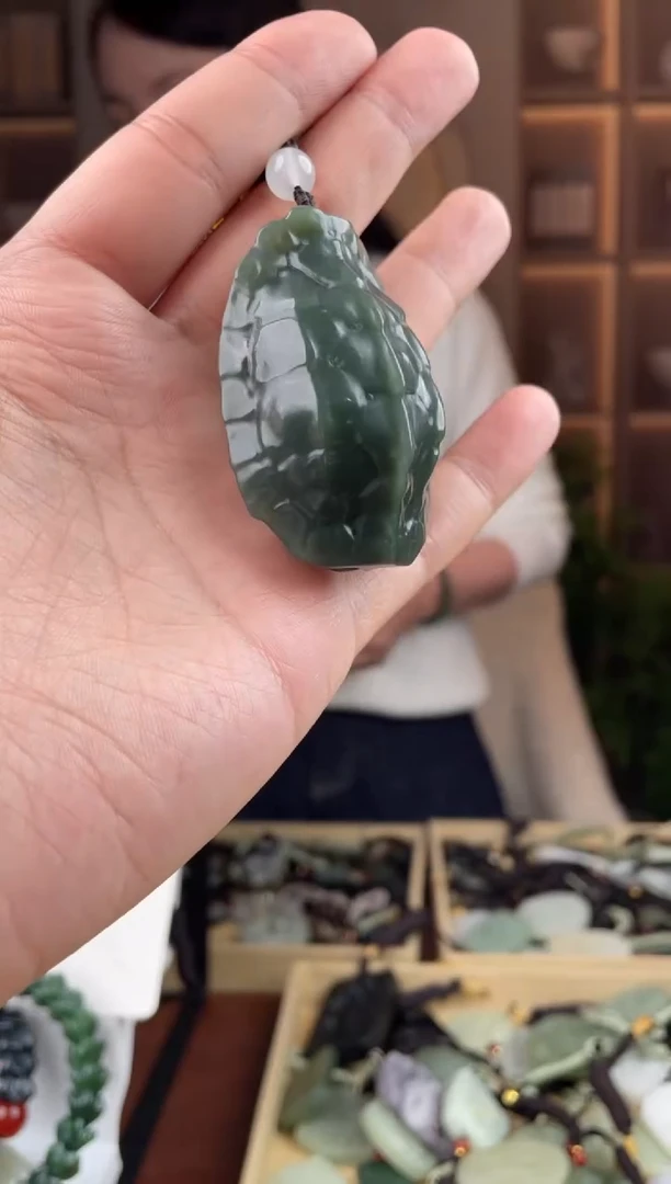 颈饰未镶嵌和田玉拍一发一，多样性发货