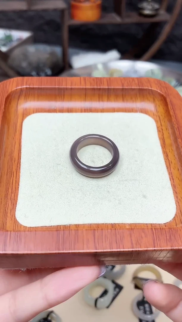 未镶嵌戒圈和田玉晨**暖14号