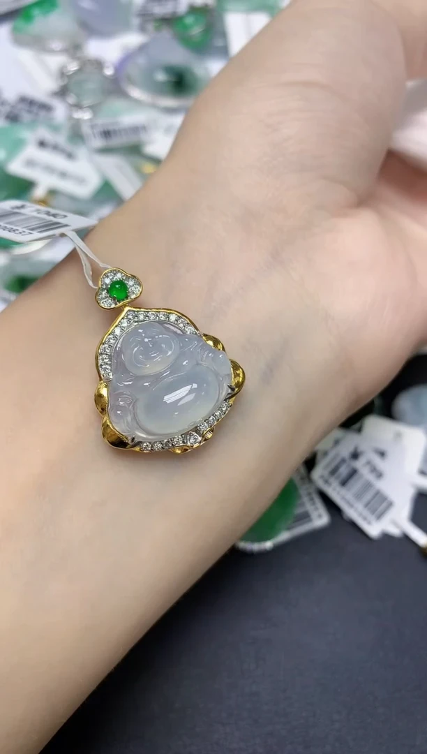 颈饰未镶嵌翡翠天然缅甸翡翠A货多样性发一件