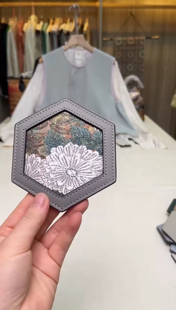 织绣文*精选。