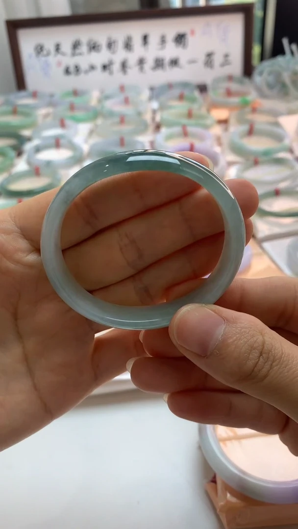 未镶嵌手镯翡翠52.8冰贵妃