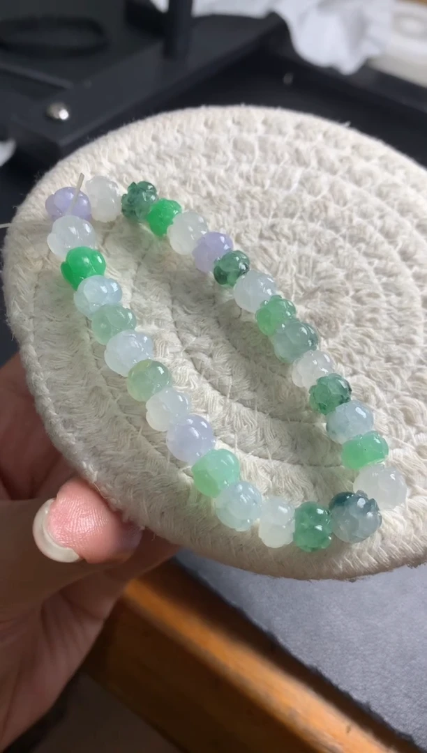 定制翡翠未镶嵌毛货 卡8 28颗