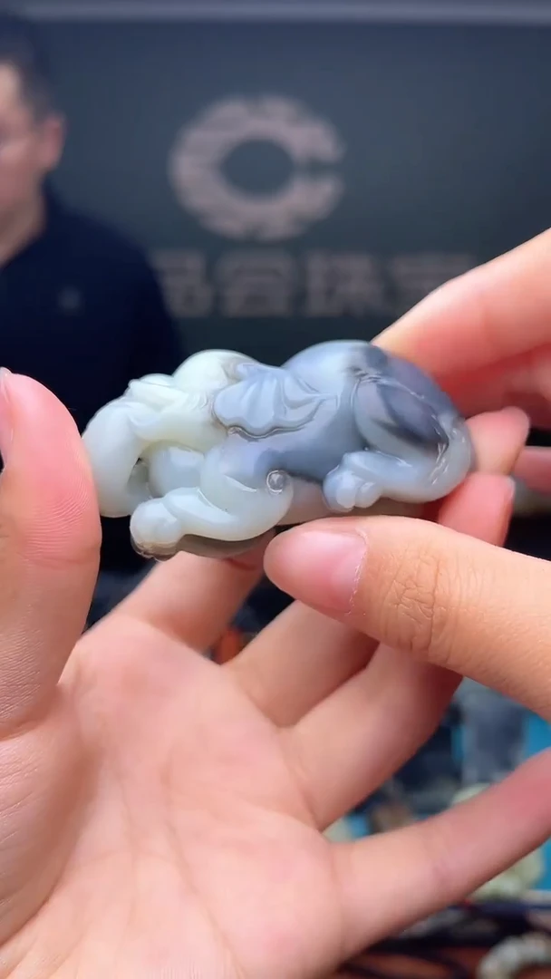 未镶嵌和田玉挂件1