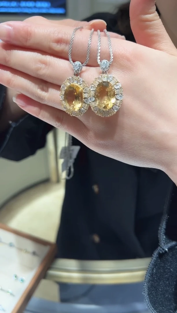 【闪购商品】水晶吊坠(赠链)银S925镶嵌18】多样性发其一