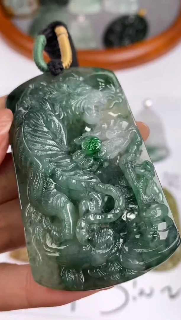 未镶嵌挂件翡翠寻****g305396