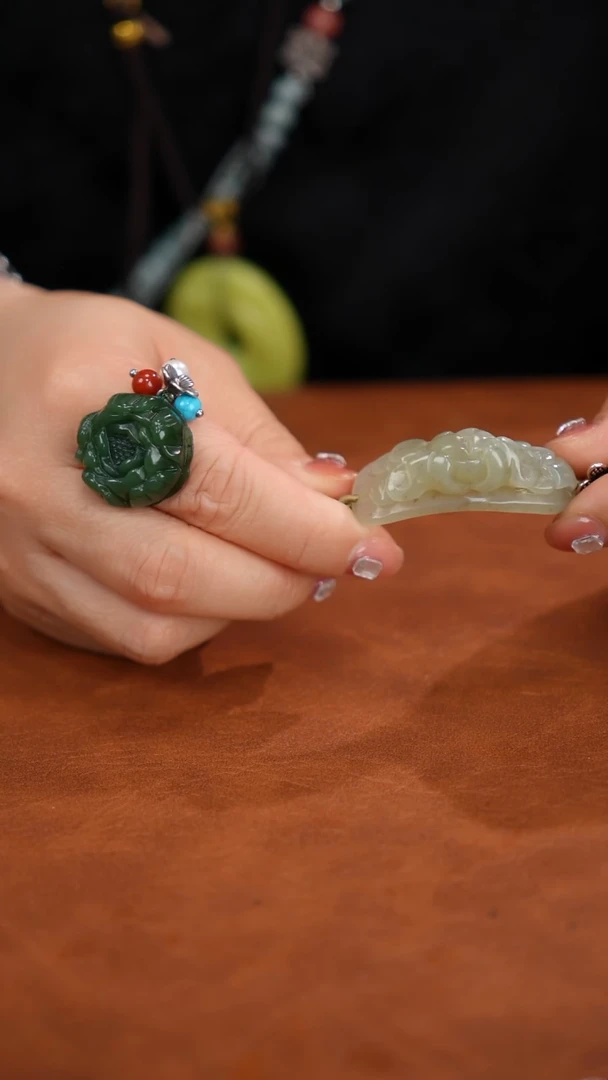 未镶嵌手链和田玉1