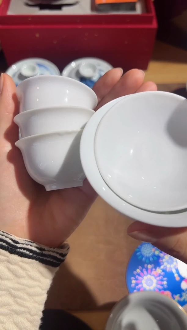 风*盖碗加3个杯子福利价格白色