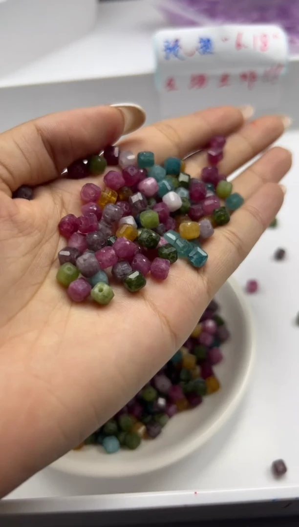 未镶嵌颈饰碧玺w1767老矿碧玺方糖5mm*20颗