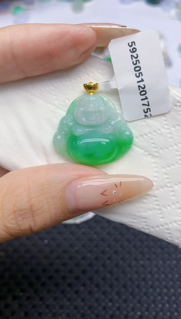 翡翠18K金镶嵌颈饰683   天然翡翠A货