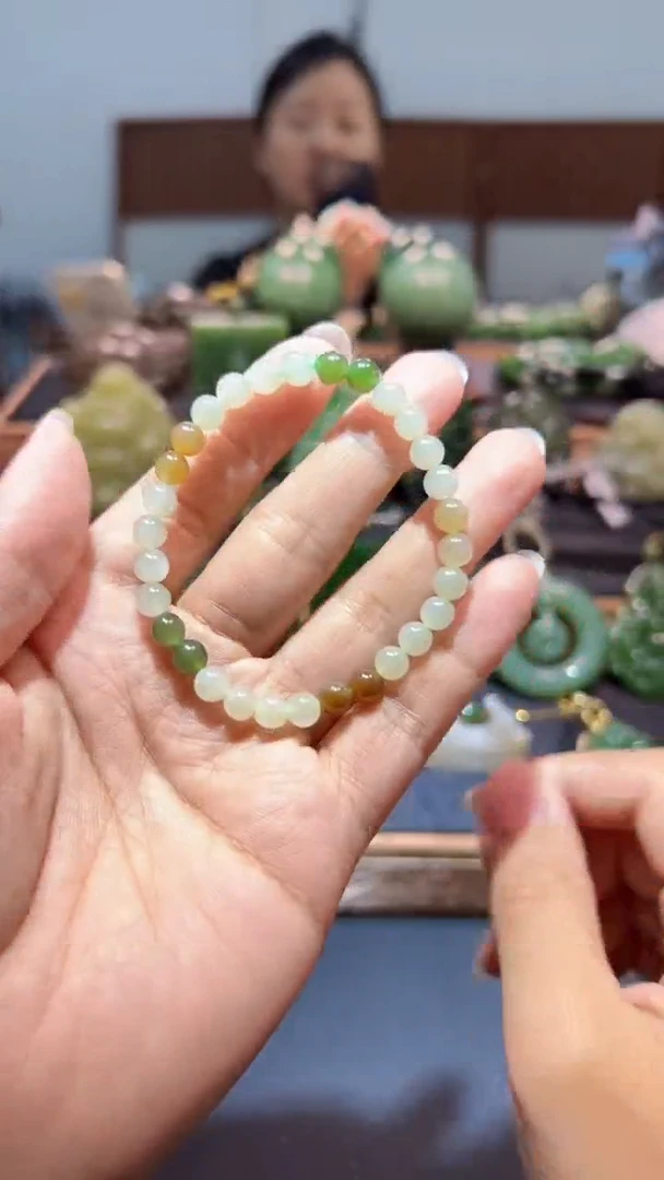 和田玉未镶嵌手串多样性发一
