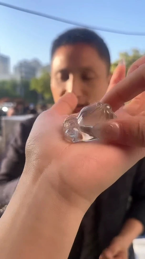 雕刻未镶嵌黄晶天然大脚多样性发一mm