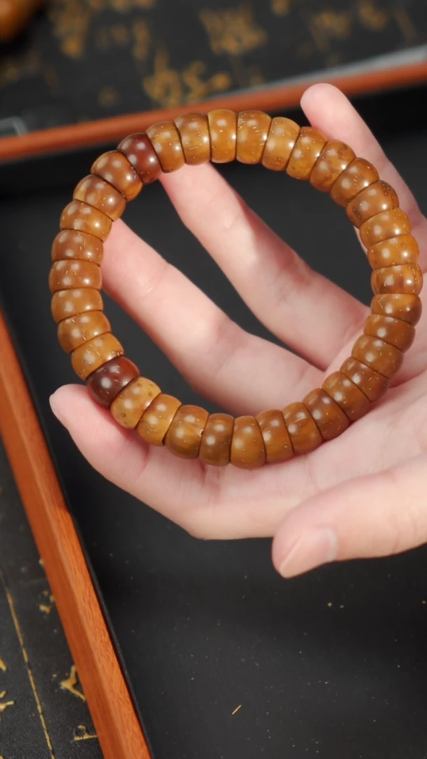 【闪购商品】紫金鼠手串紫金鼠大肠