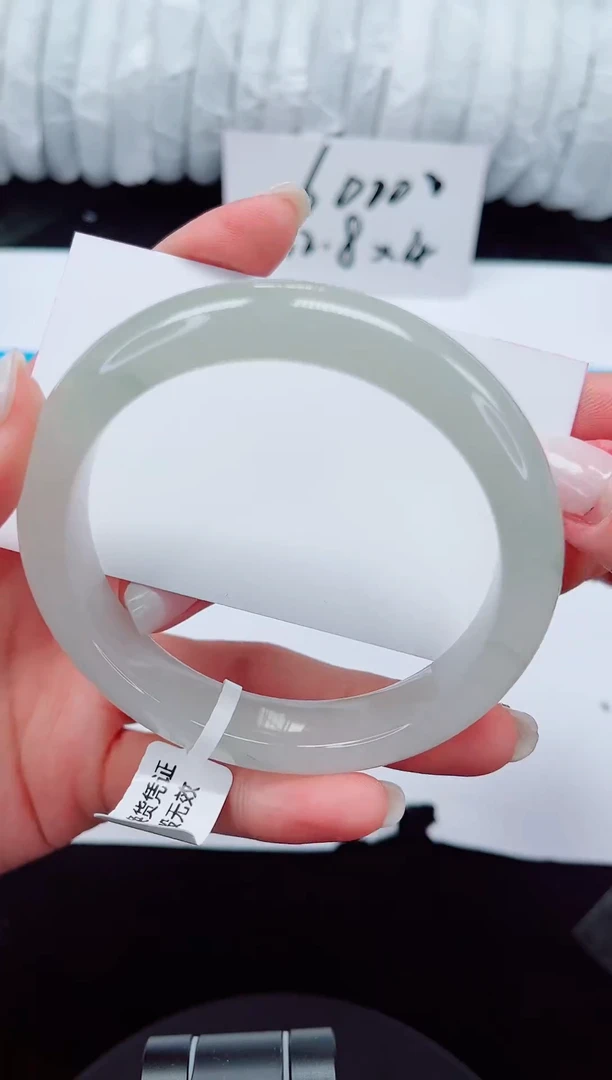 未镶嵌手镯石英质玉232-60/61