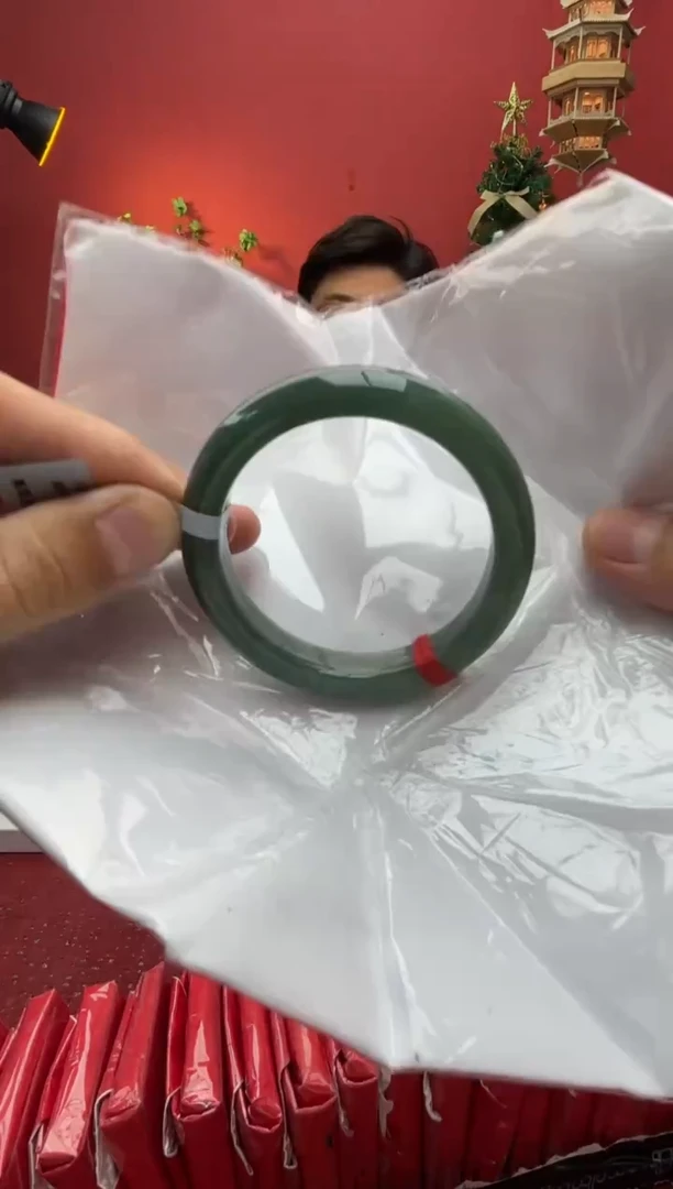 未镶嵌手镯翡翠?***新翡翠手镯1