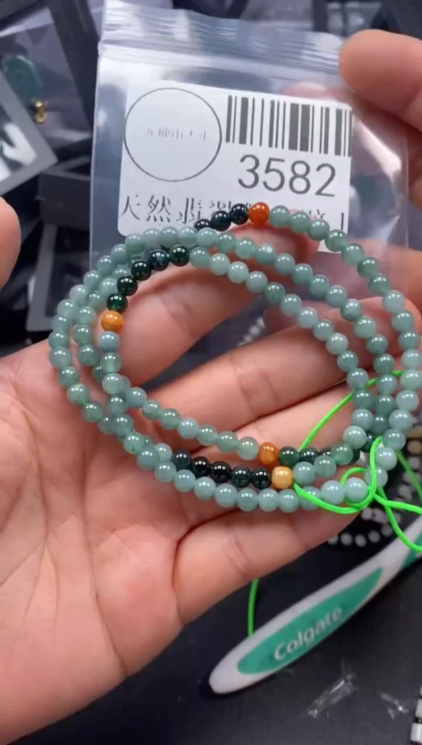 吊坠(不含链)未镶嵌翡翠3582