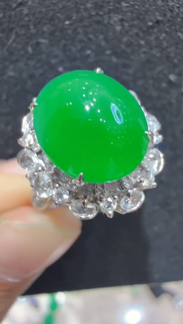 18K金镶嵌戒指翡翠多样性团购发货一件