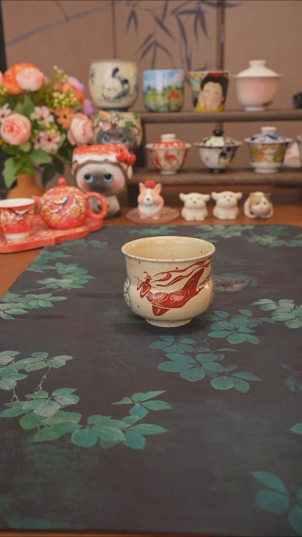 刘十三   飞天系列手握杯