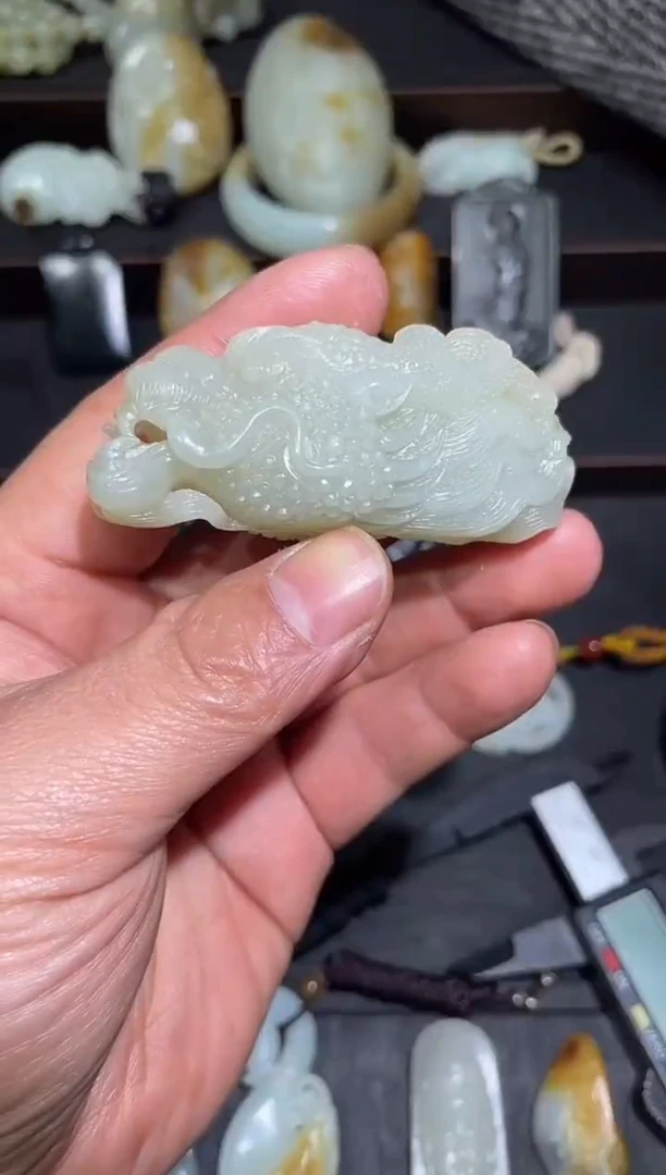 未镶嵌和田玉挂件龙头