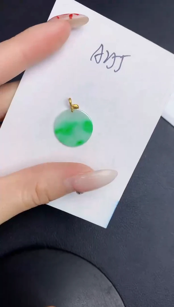 【闪购商品】翡翠颈饰18K金镶嵌00000000000