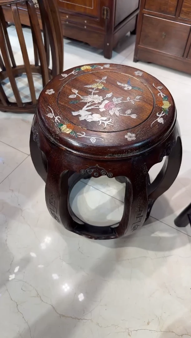木木头款花梨花鸟鼓凳658