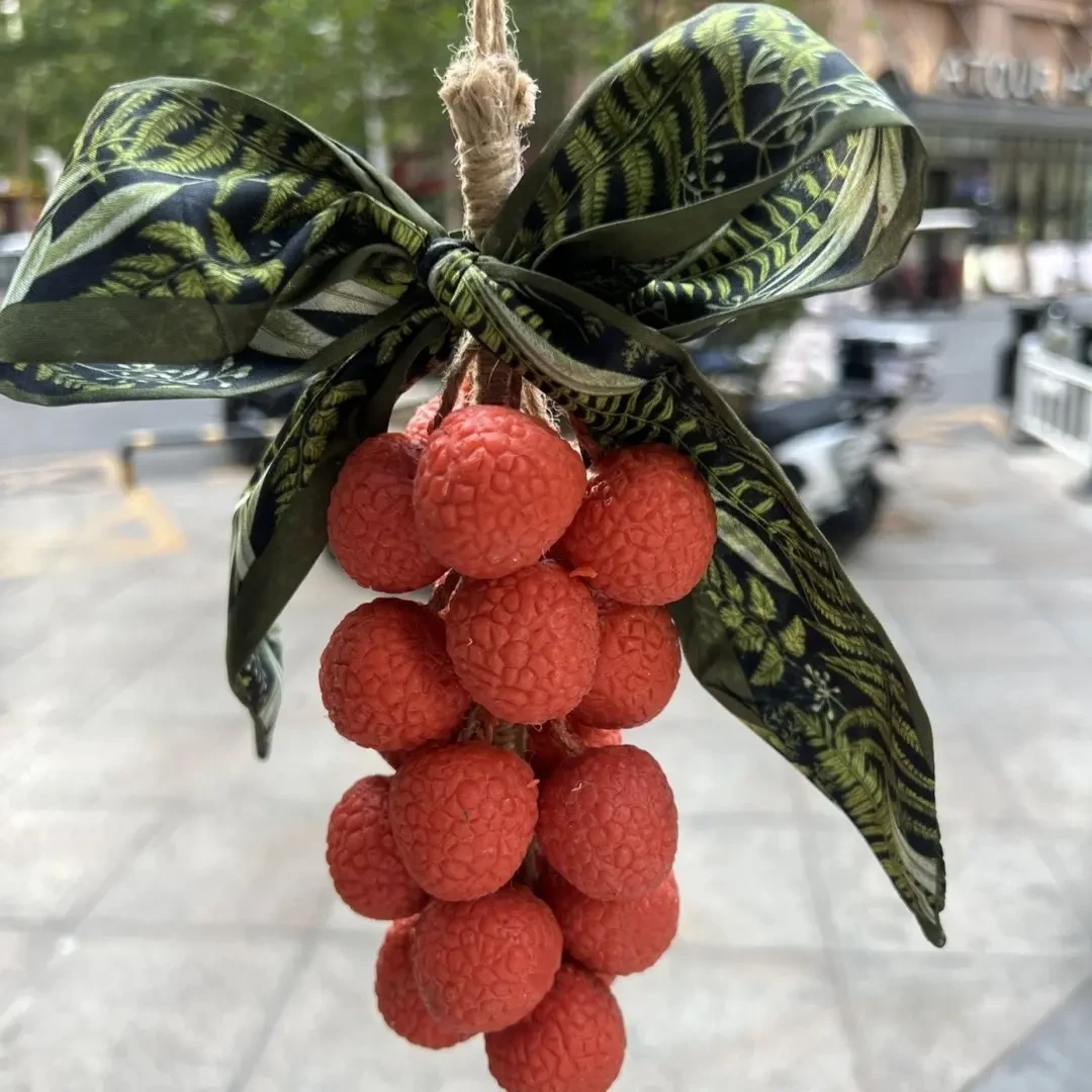 LZ仿真荔枝手工皂车内香薰室内装饰挂件