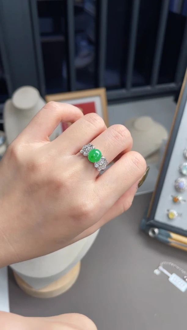 银S925镶嵌戒指翡翠1