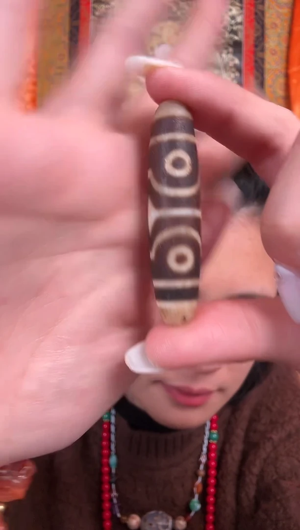 非金属无藏式风格四眼珠珠