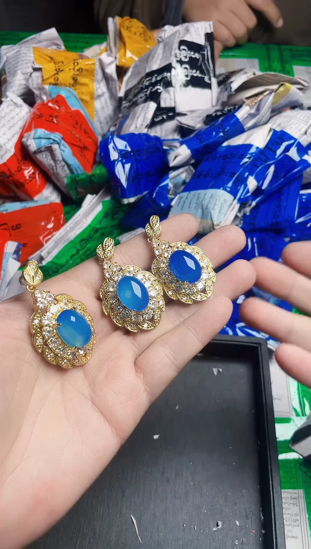 强子收货--所见即所得--多样性发货--ZGY2蓝色蛋面